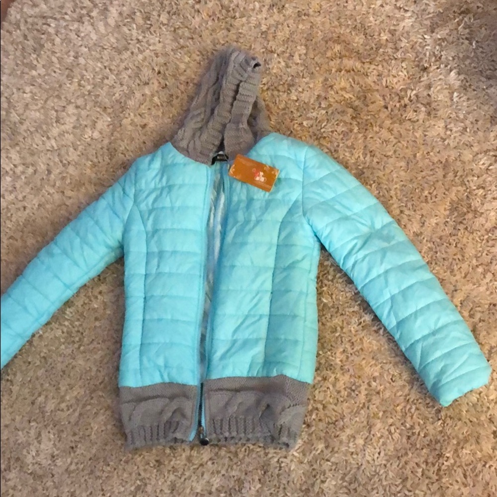 Aqua blue puffy coat with gray knit